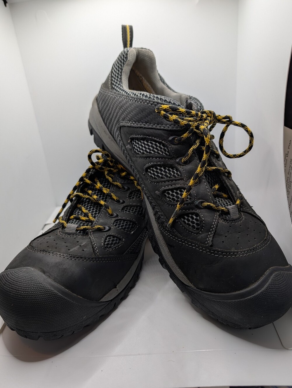 Keen Utility Tucson Low Waterproof Steel Safety Toe Shoes, Size 11.5D